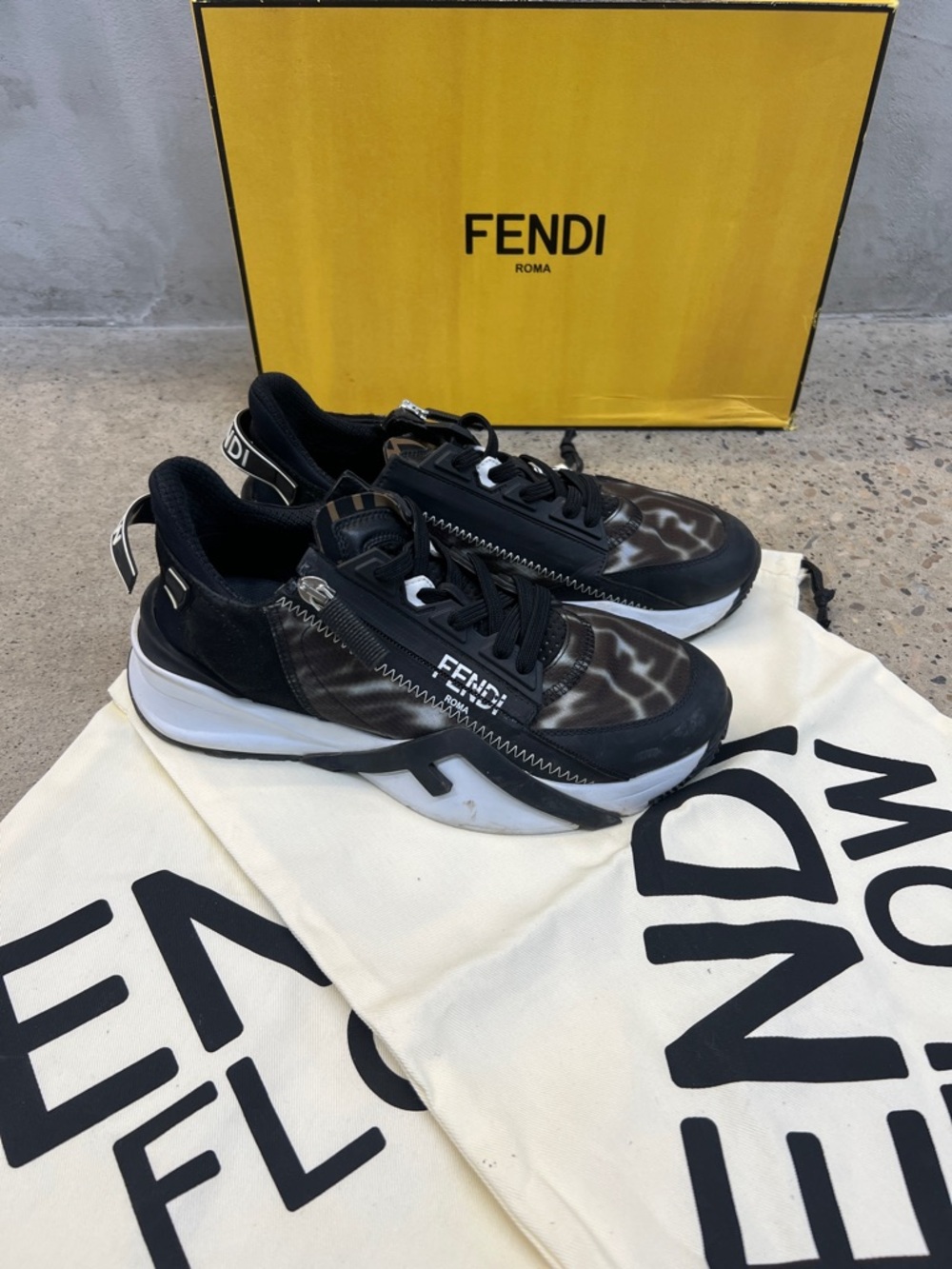 Fendi Black and White Women's Logo-Accent Low-Top Sneakers